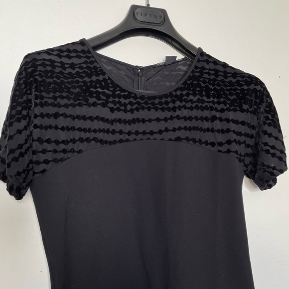 Armani Exchange Large Black Dress - Picture 3 of 7